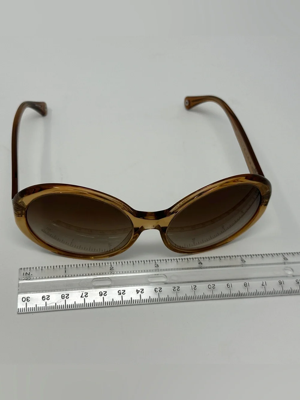 Coach - Round Oversized Brown Gradient Sunglasses for Women
